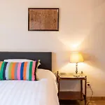 - Le Vieux Marronnier Hotel *