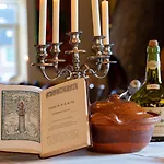 - Le Vieux Marronnier Hotel Foy-Notre-Dame