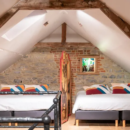 - Le Vieux Marronnier Hotell Foy-Notre-Dame