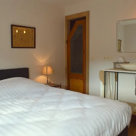 Couette-café Le Vieux Marronnier 3*