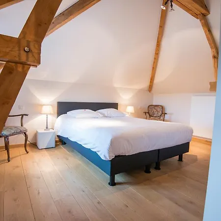 Holiday home Charming Holiday Home With Garden Foy-Notre-Dame