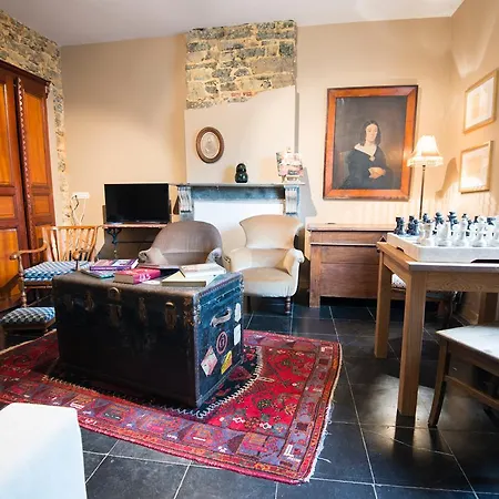 Le Vieux Marronnier Bed & Breakfast