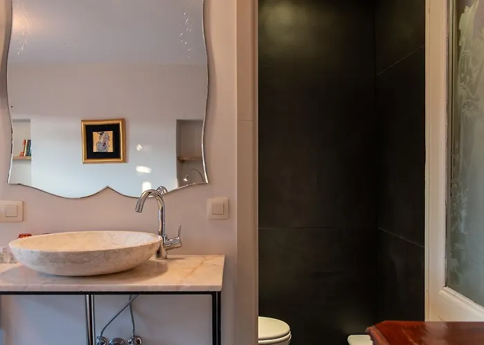 - Le Vieux Marronnier Hotel Foy-Notre-Dame